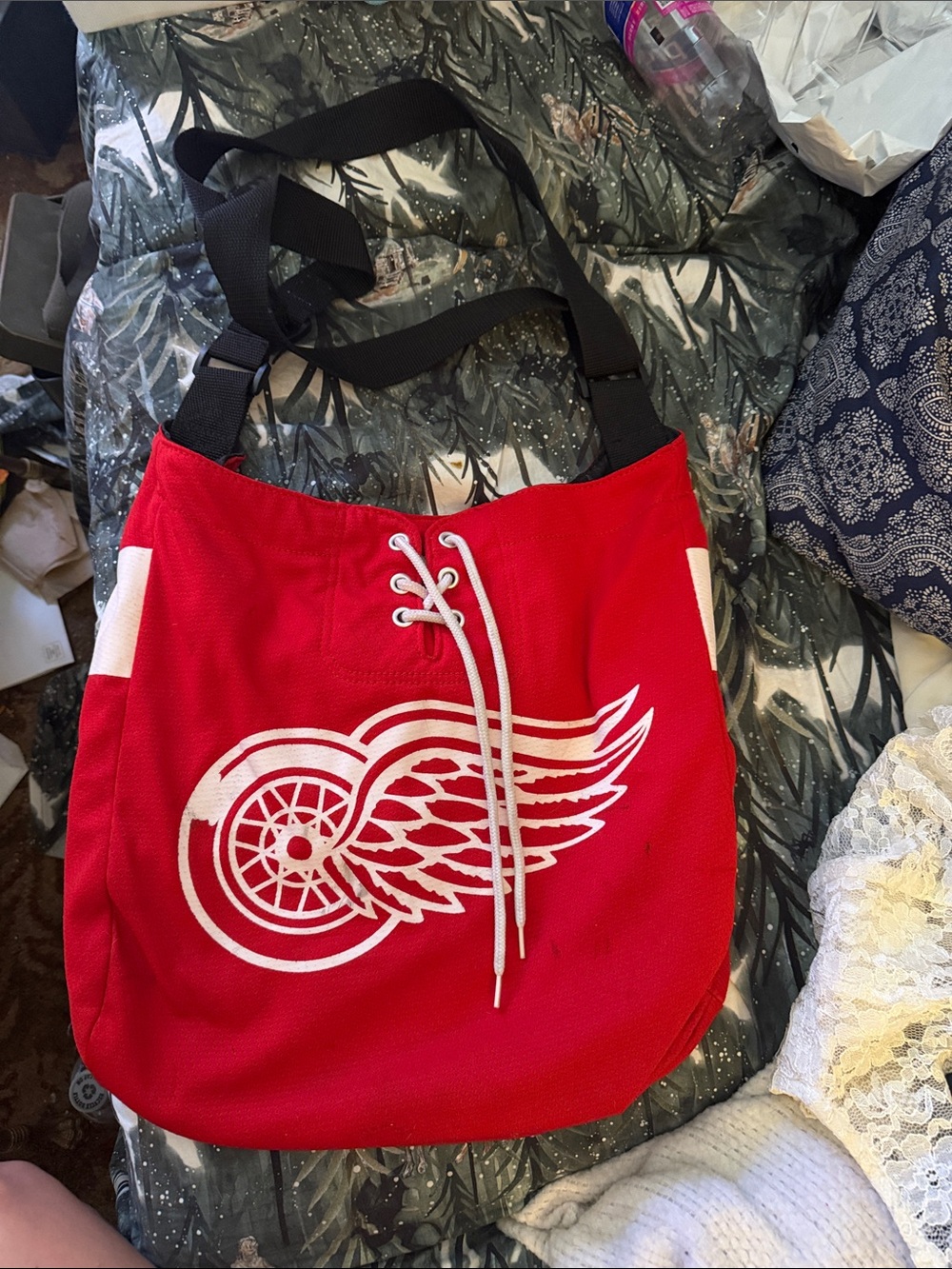 Red Women's Jersey Tote Bag Detroit red wings